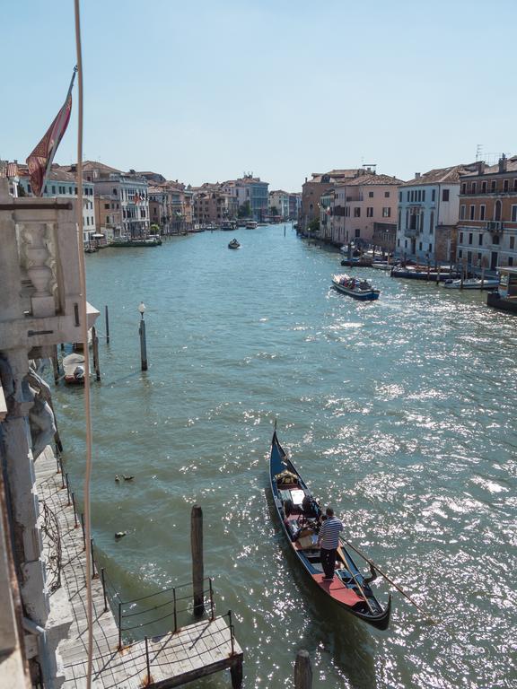 Luxury Apartment On Grand Canal By Wonderful Italy البندقية المظهر الخارجي الصورة